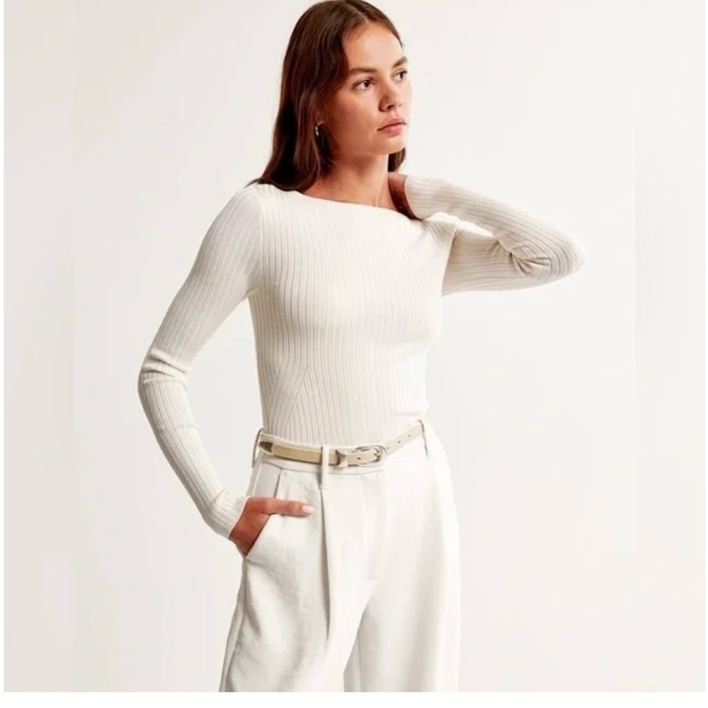 Abercrombie Glossy Slash Sweater top